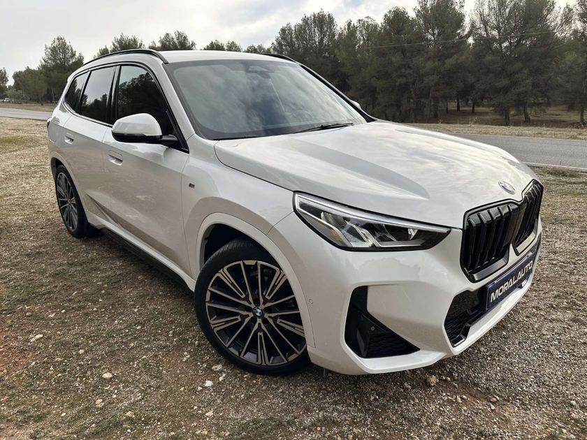 BMW X1 18d SDRIVE150cv "Pack M" Aut. — foto 3